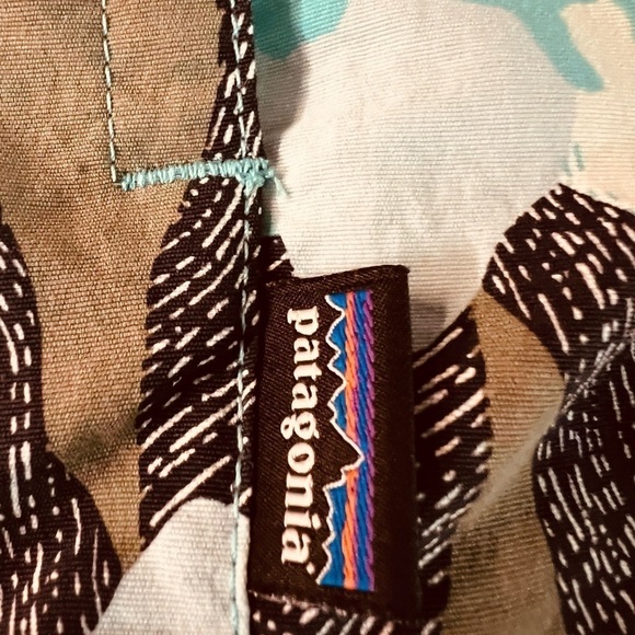 PATAGONIA WOMENS TROPICAL PATTERN SHORTS SIZE SMALL - Picture 14 of 14